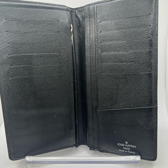 GUC Louis Vuitton Damier Graphite Brazza Wallet - Picture 3 of 7